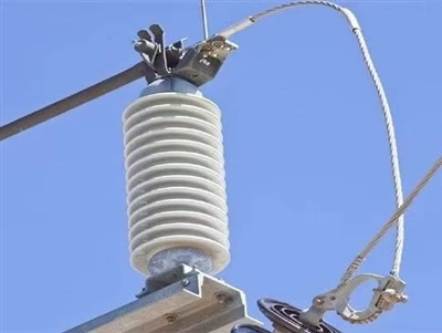 Pararrayos de 11 kV frente a 33 kV: qué es realmente diferente y cómo elegir ...